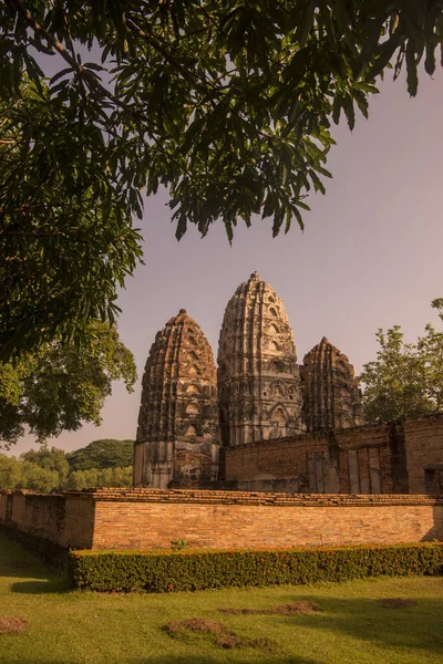 Wat Sawai Templet Vid Den Historiska Parken Sukhothai Provinsen Sukhothai — Stockfoto