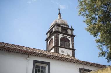 Portekiz 'in Madeira Adası' ndaki Funchal şehrindeki Manastır ve Santa Clara Kongresi. Portekiz, Madeira, Nisan 2018