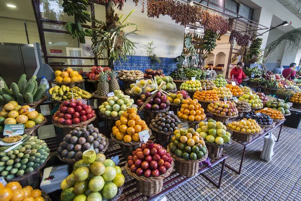 Owoce Tropikalne Mercado Dos Lavradores Centrum Funchal Maderze Portugalii Portugalia — Zdjęcie stockowe