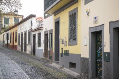 Portekiz 'in Madeira Adası' ndaki Funchal şehrinin eski bir kasabası olan zona Velha 'da. Portekiz, Madeira, Nisan 2018