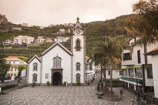 Cidade Com Igreja Nossa Senhora Luz Ponta Sol Oeste Funchal — Fotografia de Stock