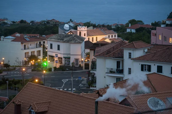 ポルトガルのマデイラ島の北にあるサンタナの町の中心部の景色 ポルトガル マデイラ 2018年4月 — ストック写真
