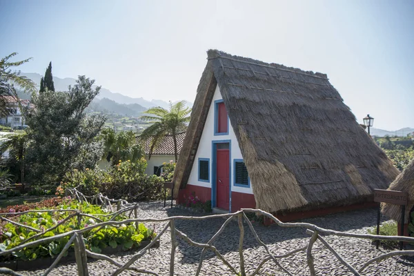 Una Casa Tradicional Santana Casas Colmo Ciudad Santana Norte Isla — Foto de Stock