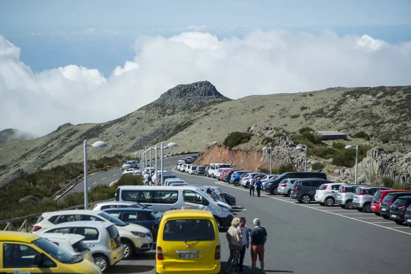 Car Parking Miradouro Juncal Pico Arieiro Inthe Madeira National Park — Stock Photo, Image