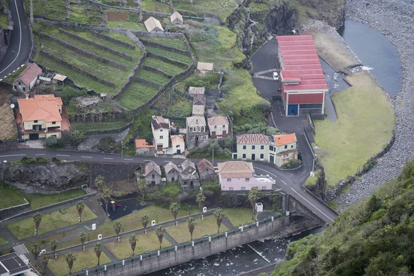 Vesnice Ribeira Janela Severním Pobřeží Ostrově Madeira Atlantském Oceánu Portugalska — Stock fotografie