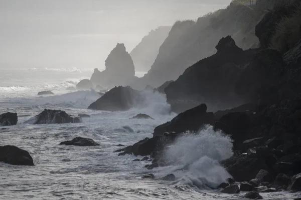 Die Landschaft Der Küste Zwischen Der Stadt Porto Moniz Und — Stockfoto