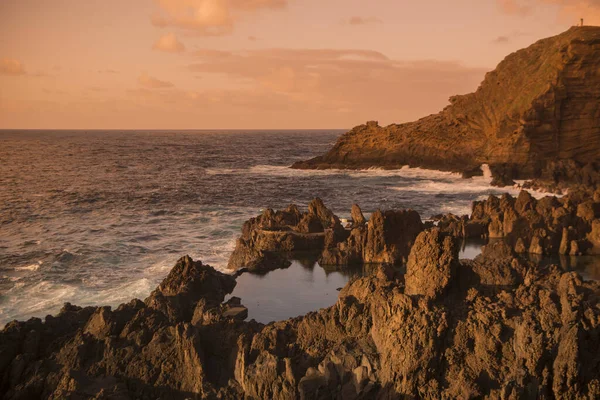 Die Vulkanischen Pools Den Natürlichen Felsen Der Küste Bei Der — Stockfoto