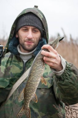 Balıkçı ile pike