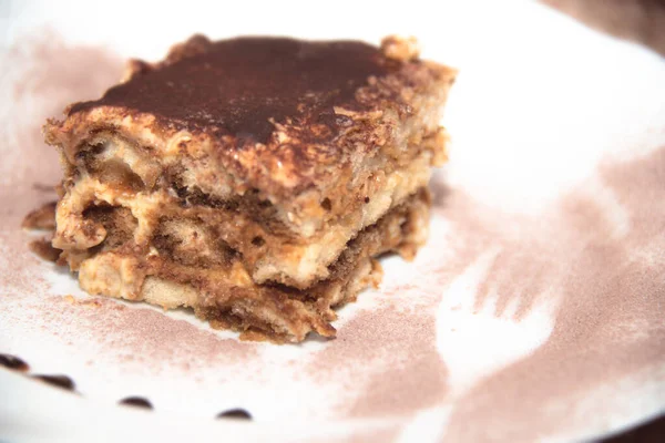 İtalyan yemekleri, geleneklerimizin yemekleri..