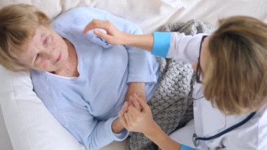 Doktor House Call. Ev Doktoru Ziyareti. Yaşlılar ve Yaşlılar Sağlık Hizmetleri.