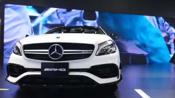 Mercedes benz amg car auf der motorshow. — Stockvideo