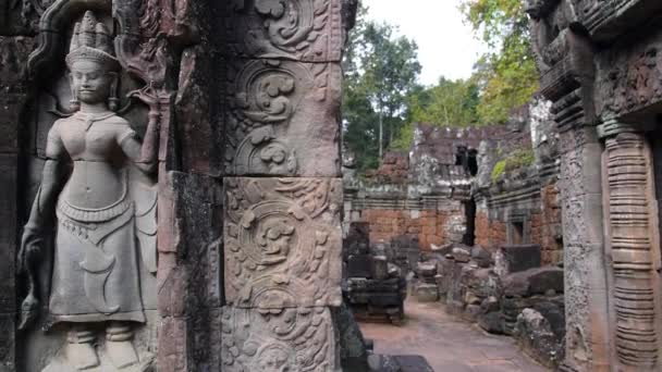 Ancient Walls With Carving In Mystical Temple Of Angkor Wat — Stock Video