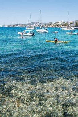 Punta Negra, Calvia, Mayorka 'daki sahil ve deniz manzarası
