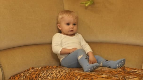Cute Months Old Baby Boy Calms Freezes Smooth Zooming — Stock Video