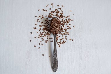 sağlıklı yiyecek ve keten tohumları