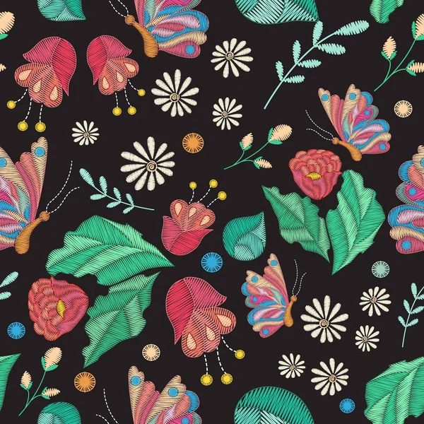 Texture vectorielle sans couture avec motif brodé. Motif floral coloré avec des fleurs, des feuilles et des papillons brodés décoratifs — Image vectorielle