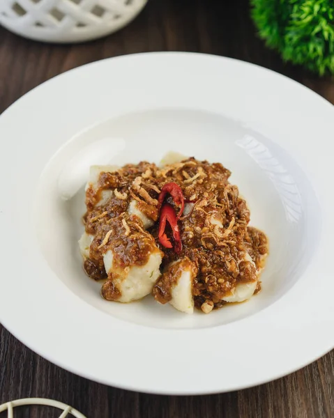 Húsgolyó Mogyorószósszal Bakso Kuah Kacang Siomay — Stock Fotó