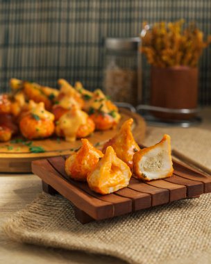 Kızarmış Köfte Böreği / Bakso Goreng 