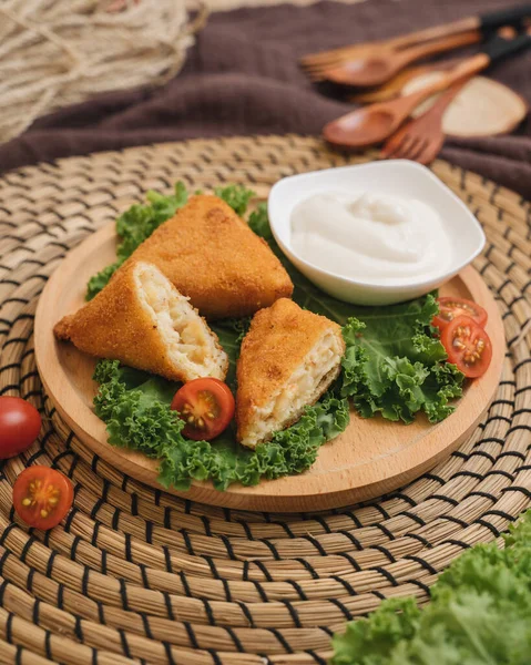 Indonesia Crispy Rissole Diisi Dengan Mayonnaise Risoles — Stok Foto
