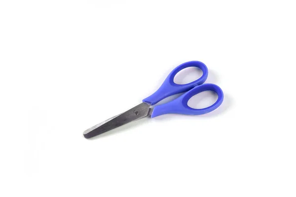 Modré nůžky izolovaných na bílém — Stock fotografie
