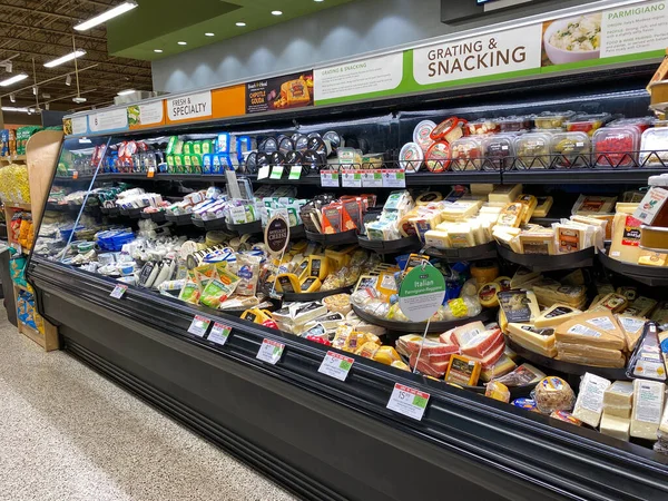 Orlando Usa 플로리다주 올랜도의 소비자들이 수있는 치즈가 식료품 — 스톡 사진