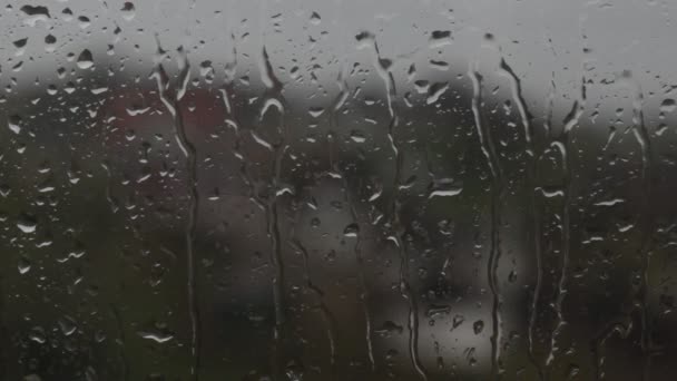 Gotas Lluvia Que Fluyen Por Vidrio — Vídeo de stock