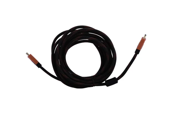 Arkaplan beyaz üzerinde bağlantı için HDMI kablosu