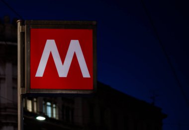 Yeraltı sokak işareti