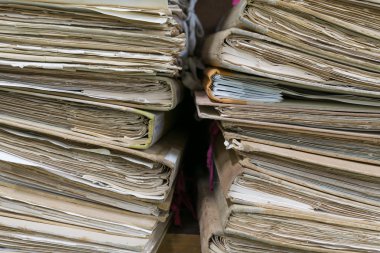 Eski klasördeki eski dosyaları