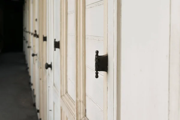 Antica porta vintage in legno — Foto Stock