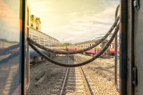 Railroad tracks crossing — Zdjęcie stockowe