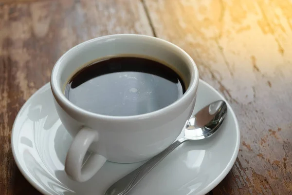 Koffie op tafel — Stockfoto