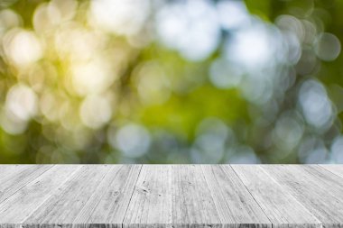 Soyut bokeh doğa ile ahşap Teras