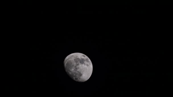 Luna pe 11 Nov 2016 18: 30 — Videoclip de stoc