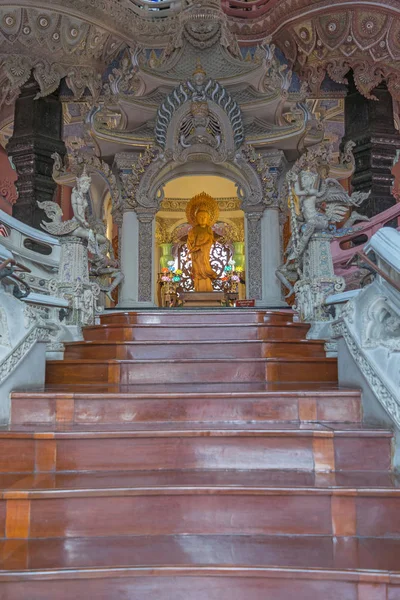 Statua al tempio tailandese (Wat Thai ) — Foto Stock