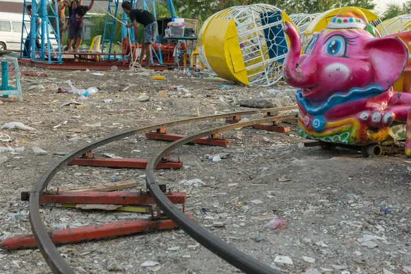 Bir tapınak festival eğlence parkı