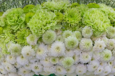 Sahte çiçek bir buket