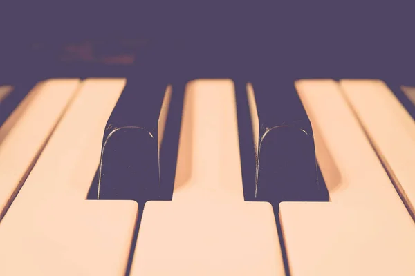 Piano keys, Zoom in — Stock Photo, Image