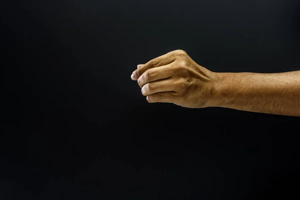 Hand nypa finger för att ge konceptet mörka stil — Stockfoto