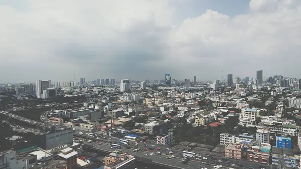 Cityscape com via expressa e tráfego de Bangkok — Fotografia de Stock