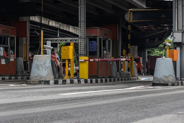 Puerta para el pago de la tarifa de autopista en Bangkok por EXAT —  Fotos de Stock