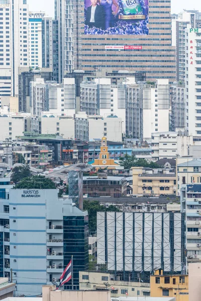 Gród z budynku w Bangkoku — Zdjęcie stockowe