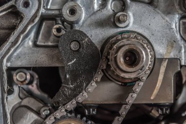 Demonte araba kirli motor ve vites Garage