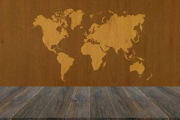 Superficie de textura de madera con terraza de madera y mapa mundial — Foto de Stock