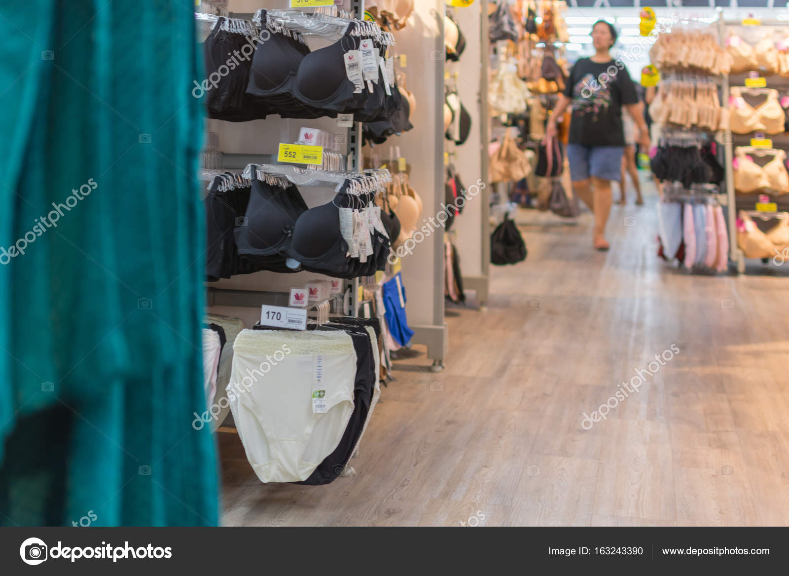 women underwear shop