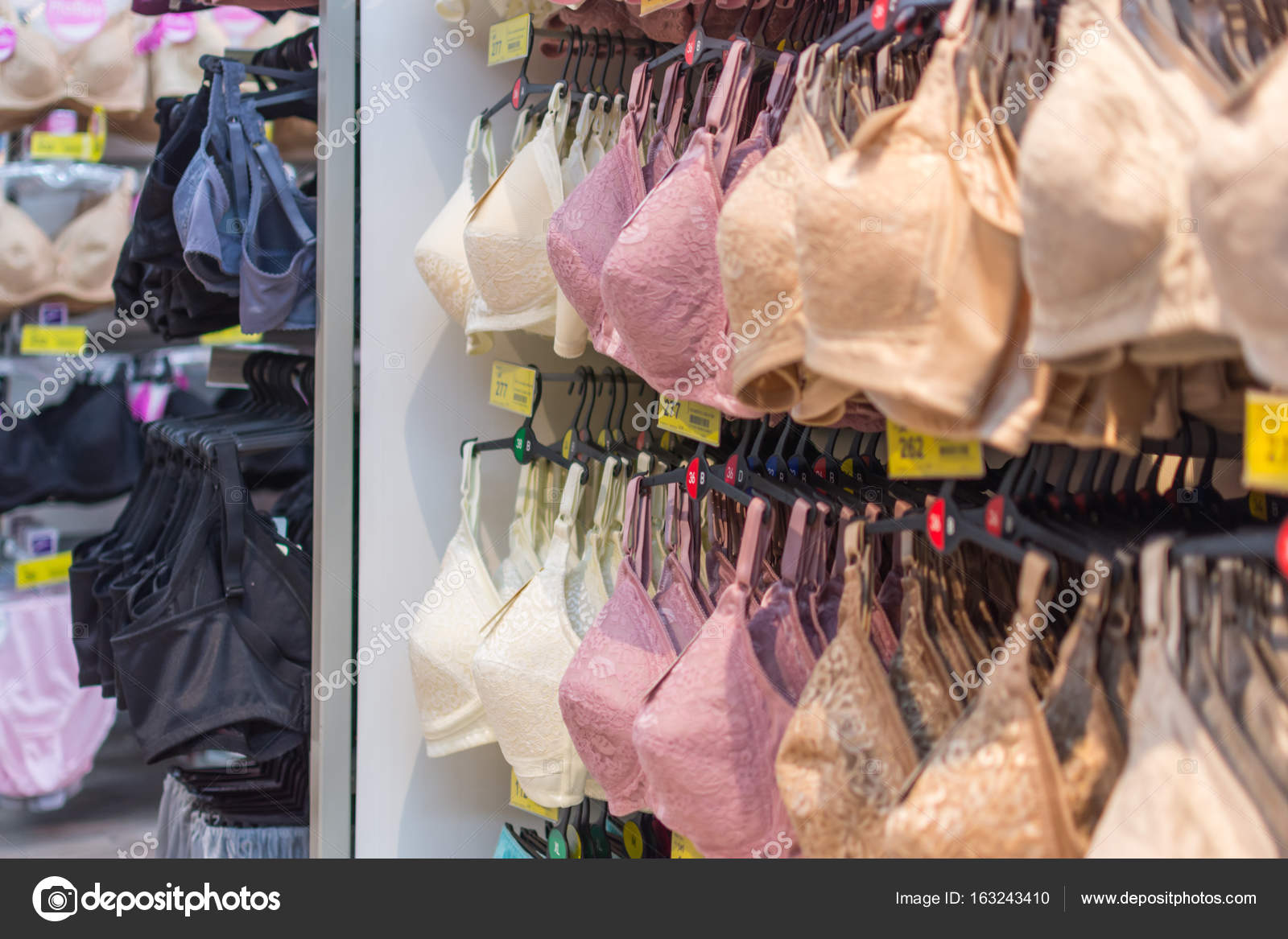 women underwear shop