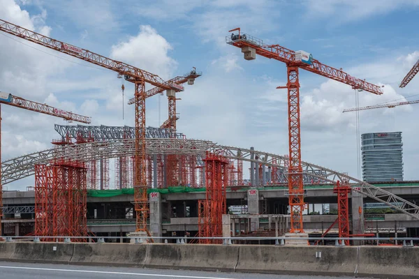 Şantiye gökyüzü tren Bangsue-Rangsit