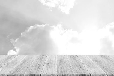 Ahşap Teras, işlem beyaz tarzı ile gökyüzü bulut