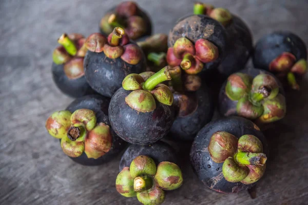 Mangosteen a queen of fruit at fruit market — Stock Photo, Image
