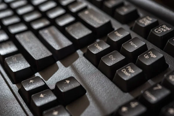 Teclado para servidor de computadora o computadora de escritorio —  Fotos de Stock